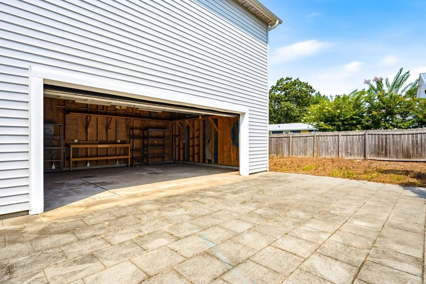 Welcome to 1022 S. Hollywood Dr, Surfside Beach, SC. This - photo 31