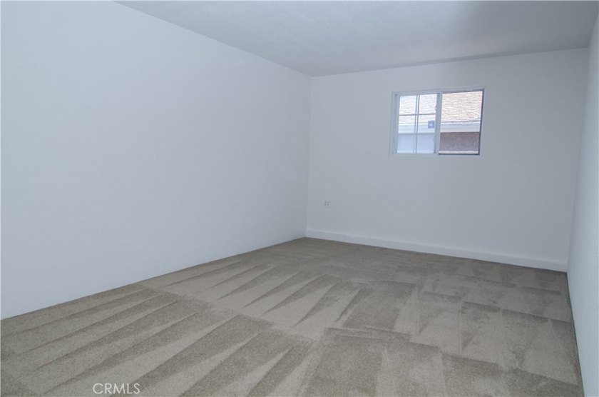Lovely 3 bedroom, 2 bath home, plus a bonus room that can be - photo 38