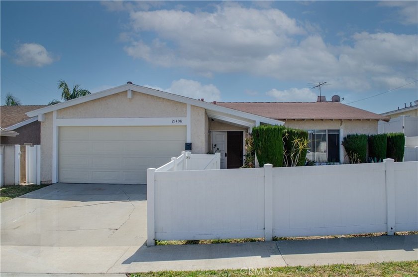 Lovely 3 bedroom, 2 bath home, plus a bonus room that can be - photo 48