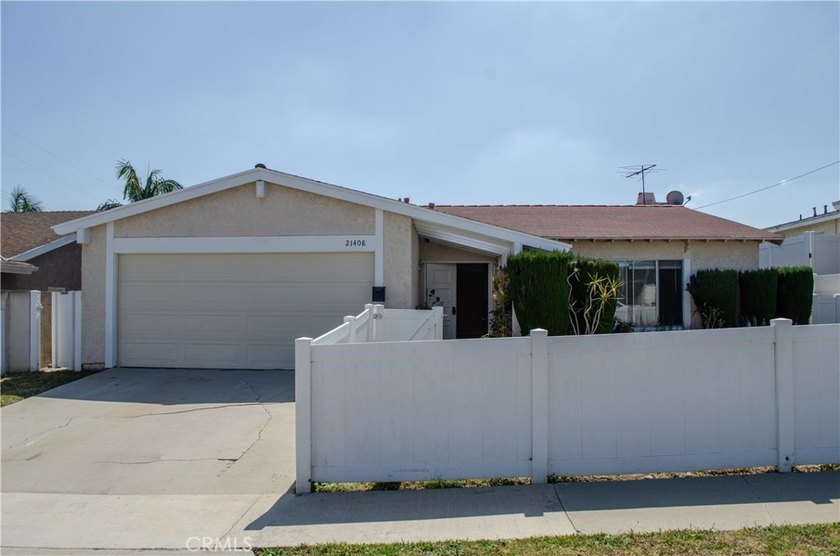 Lovely 3 bedroom, 2 bath home, plus a bonus room that can be - photo 49