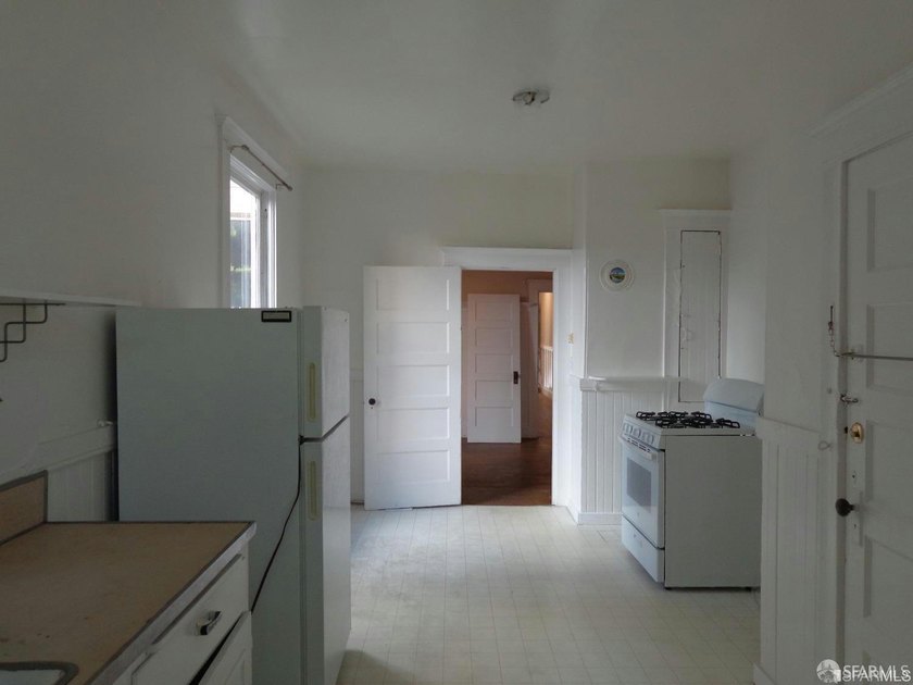 Semi Detached &amp; positioned on a tranquil street, 1320 Vallejo St - photo 11