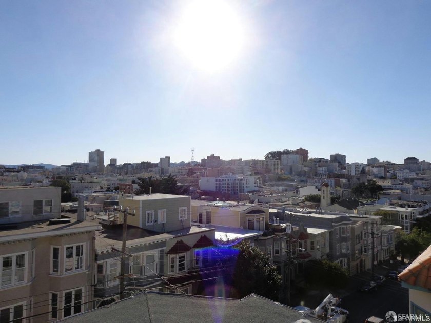 Semi Detached &amp; positioned on a tranquil street, 1320 Vallejo St - photo 17