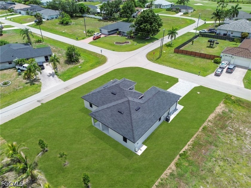 Experience the perfect blend of elegance, comfort, and location - photo 50