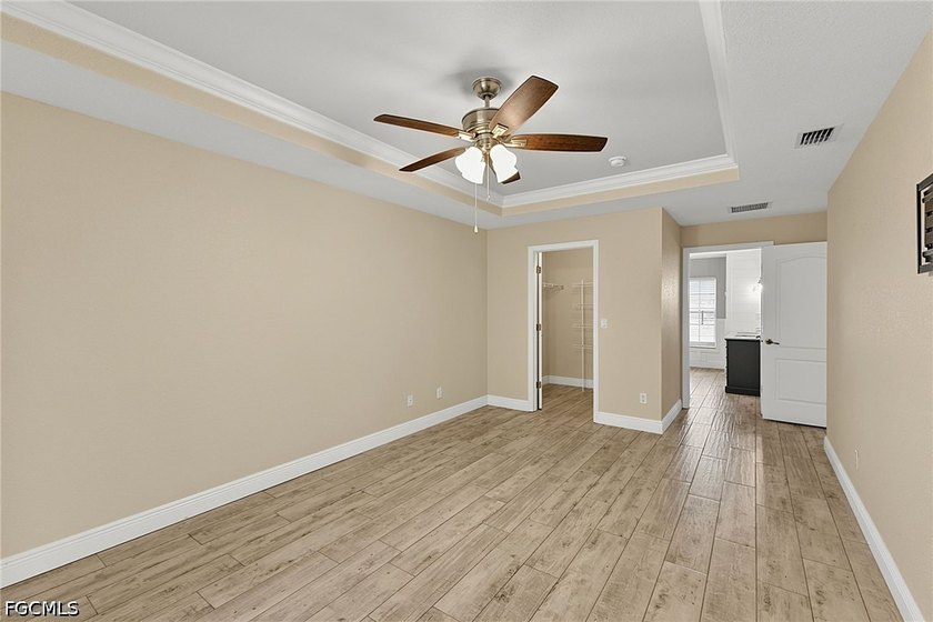 Welcome to your Dream home in Cape Coral! 3 LOT SITE!!! This - photo 20