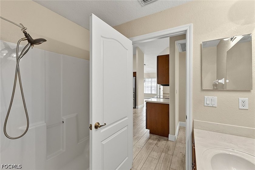 Welcome to your Dream home in Cape Coral! 3 LOT SITE!!! This - photo 32