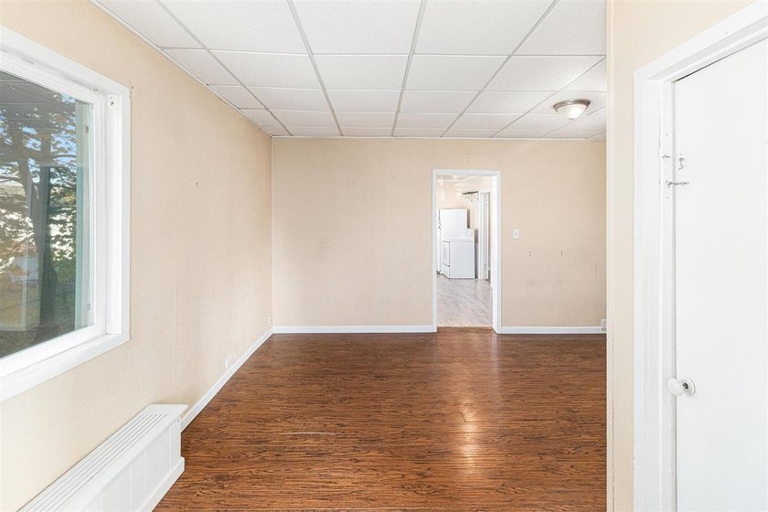 Investment opportunity in the heart of Petoskey! This - photo 3