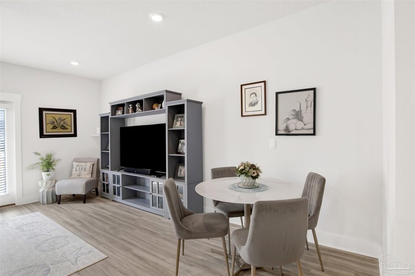 This newer 3 bedroom, 2 1/2 bath townhome is located in a gated - photo 8