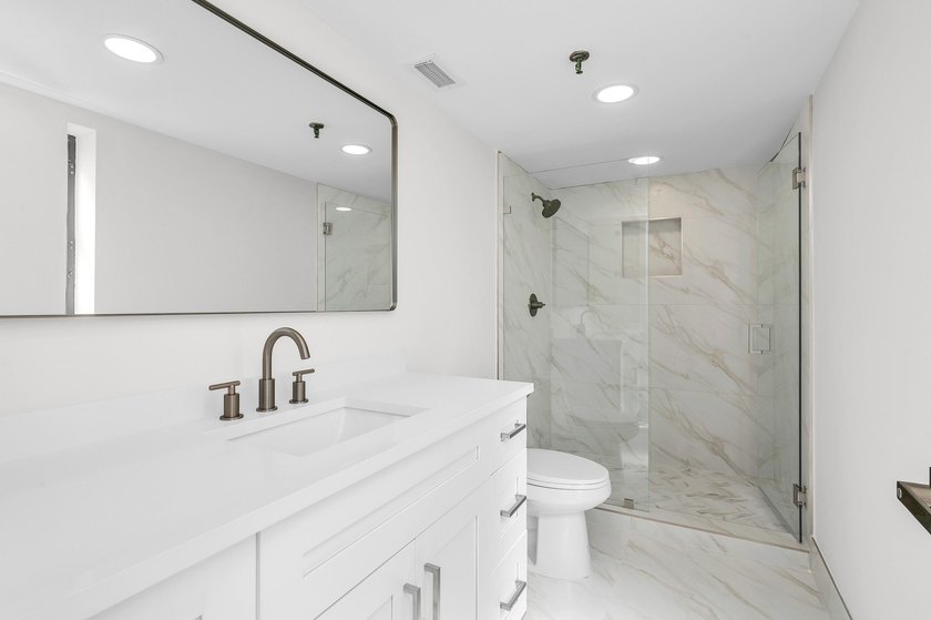 PRICED TO SELL Renovation just finalized in the desirable 55+ - photo 11