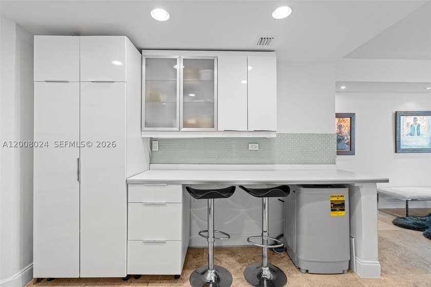 Experience true Brickell living in this exceptional unit - photo 14