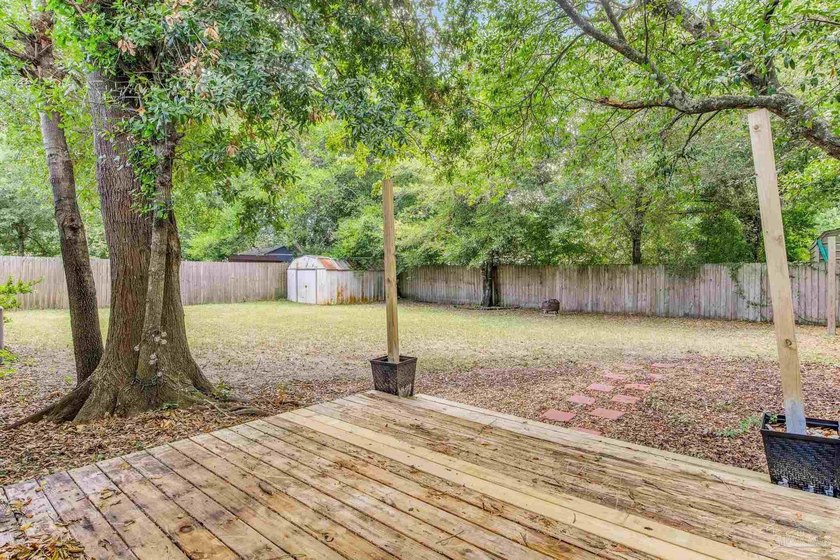 Step into the delightful 3-bedroom, 2-bath haven nestled in the - photo 35