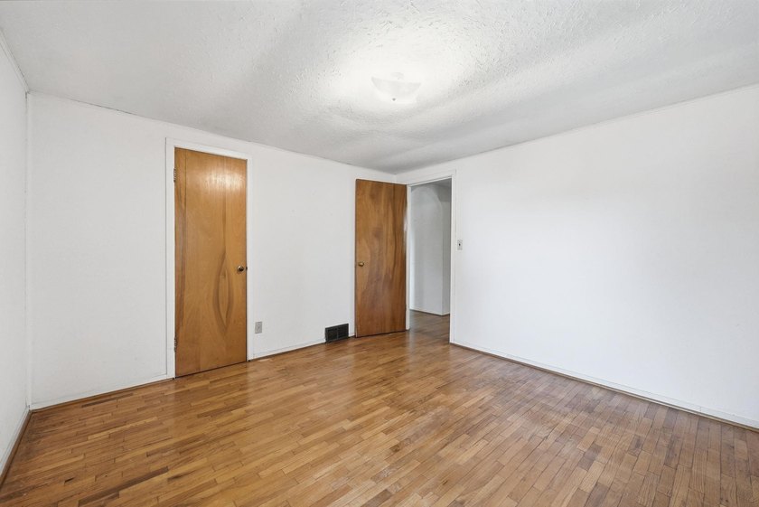 Looking for an affordable way to enjoy life on Crooked Lake? - photo 14