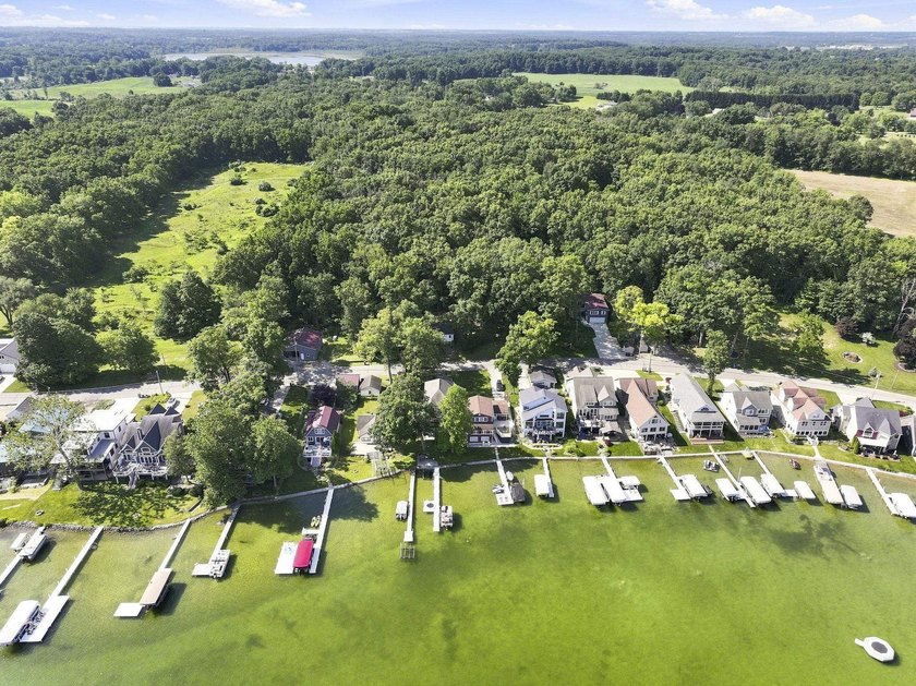 Looking for an affordable way to enjoy life on Crooked Lake? - photo 34