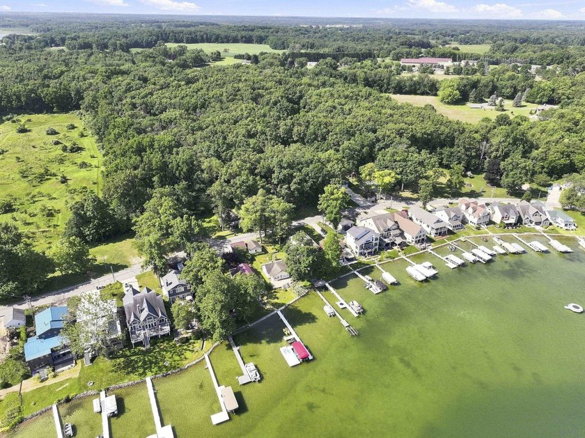 Looking for an affordable way to enjoy life on Crooked Lake? - photo 35