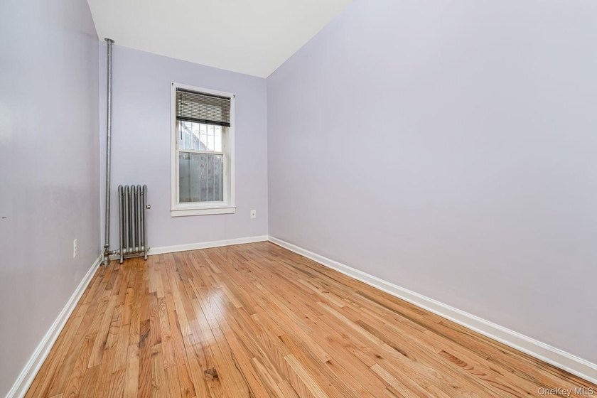 Welcome two 548 Sheffield Ave. Brooklyn, NY. Mint condition - photo 3