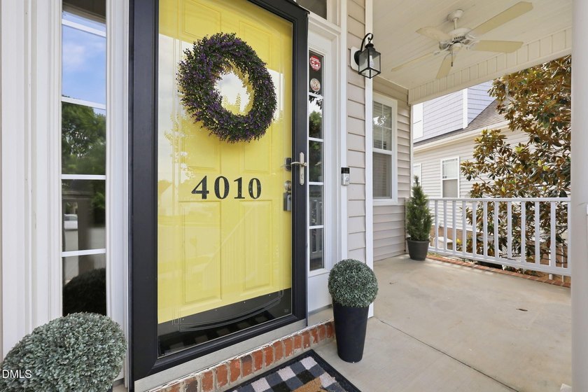 Welcome to this spacious 4-bedroom, 2.5-bath home in the - photo 34