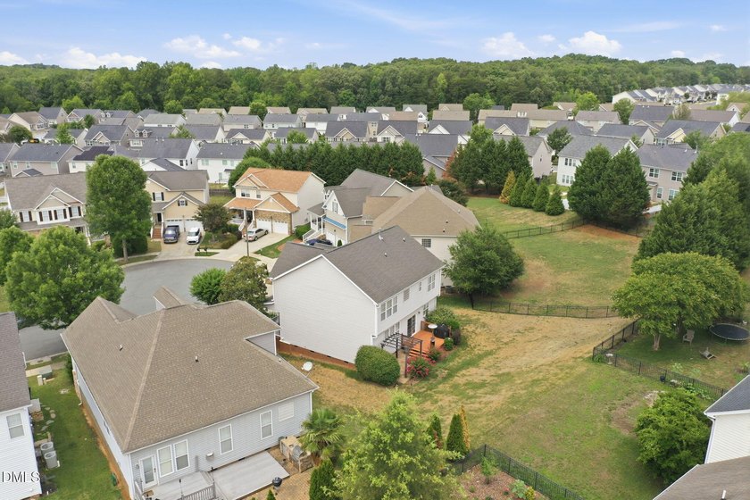 Welcome to this spacious 4-bedroom, 2.5-bath home in the - photo 37