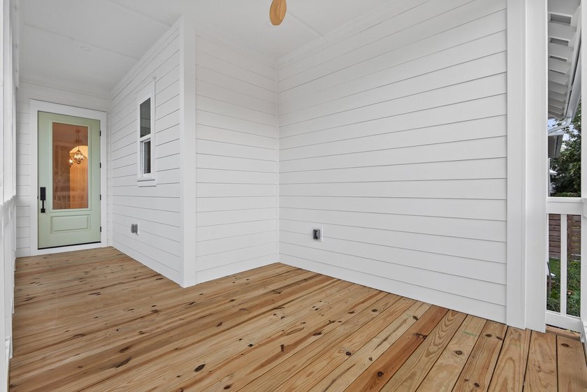 NEW Construction! Must see 4bd/3.5ba home in gated Hidden Grove - photo 11