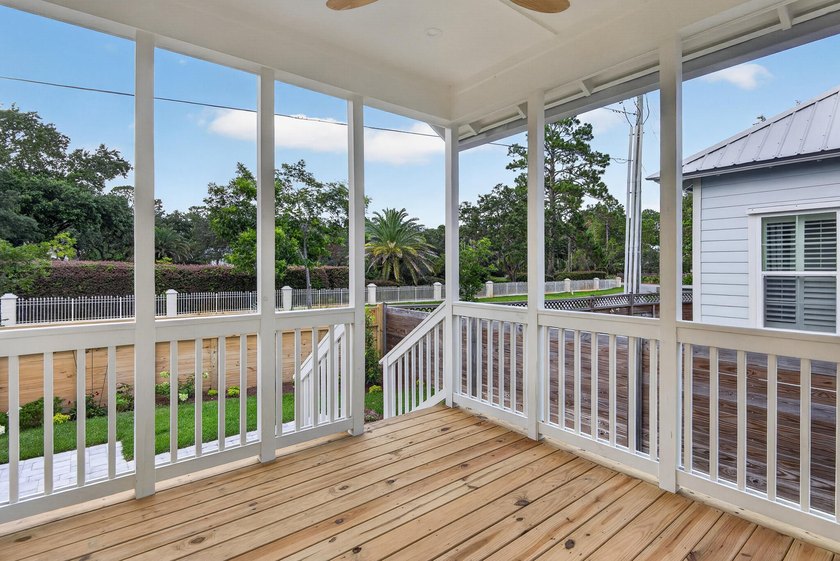 NEW Construction! Must see 4bd/3.5ba home in gated Hidden Grove - photo 12