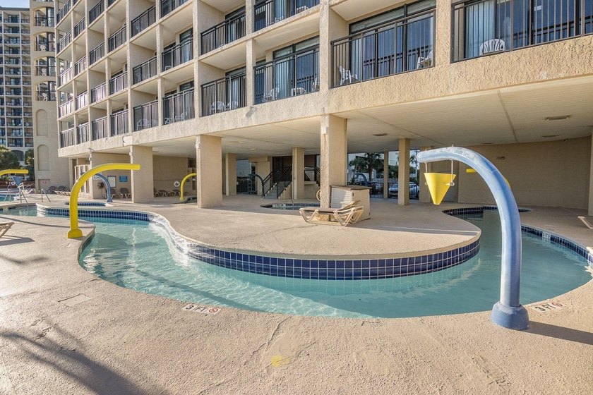 Welcome to this stunning one-bedroom, one-bathroom oceanfront - photo 31