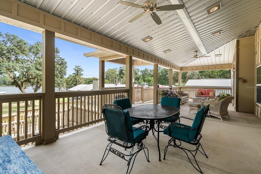 Come home to Florida lakefront living at its best! Welcome to - photo 19