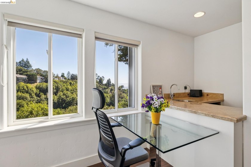 TRANSPARENT PRICING! Built in 2001 and thoughtfully designed to - photo 39