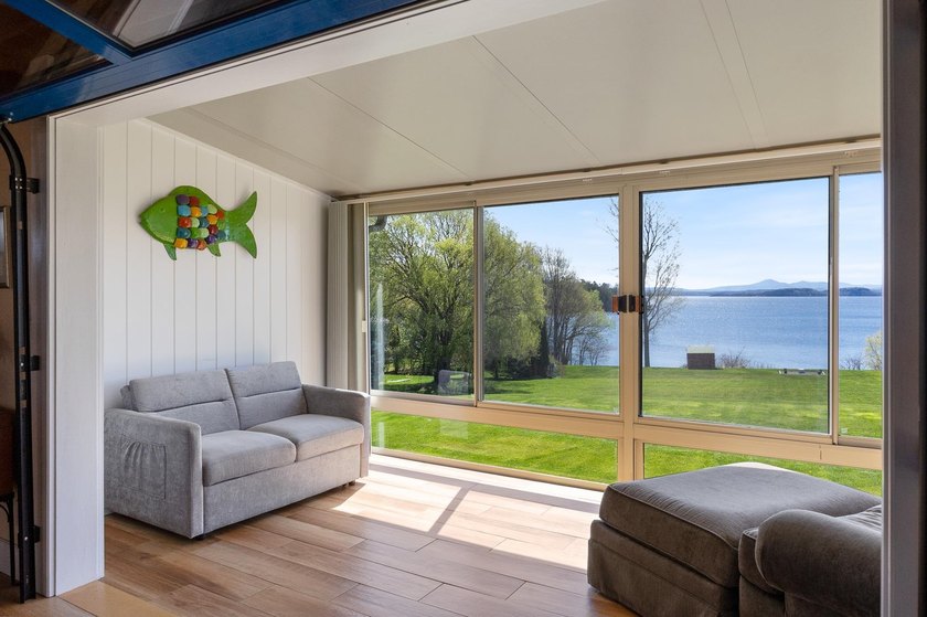 A private Vermont lakefront retreat without sacrificing access - photo 27