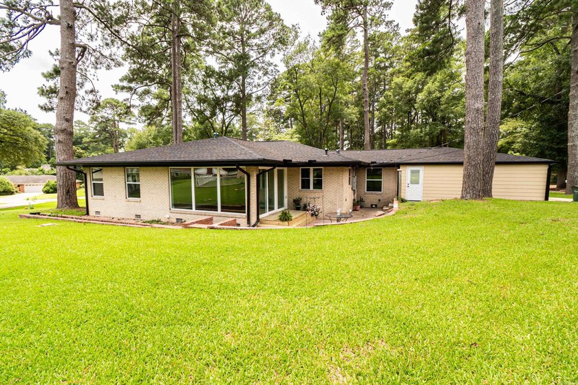 Completely renovated and move-in ready! This beautifully updated - photo 22