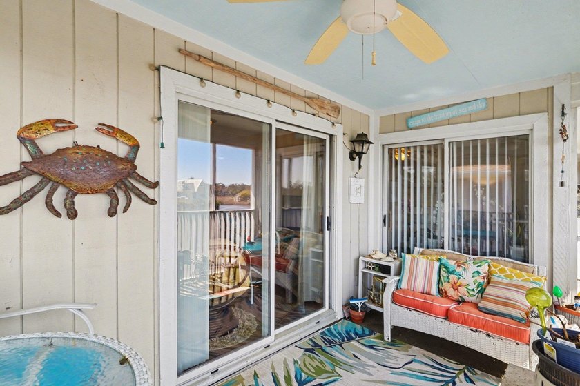 Turn-key 2BR/2BA end unit condo with stunning Intracoastal - photo 24