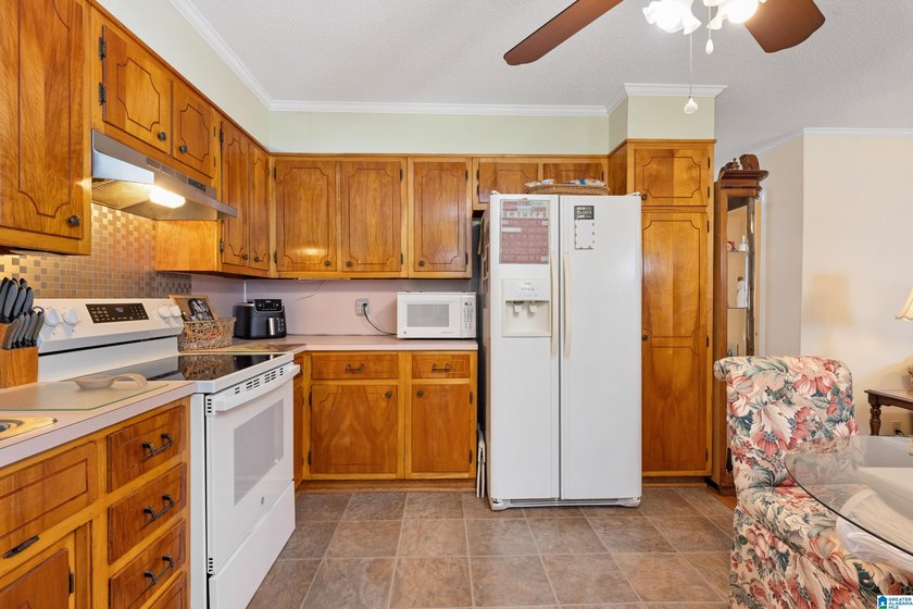 Lay Lake- this one is now up for grabs! Located within walking - photo 25