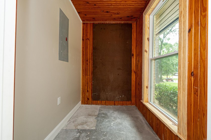 Completely renovated and move-in ready! This beautifully updated - photo 26