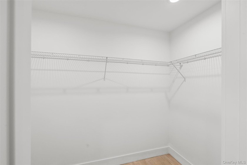 Brand-New Custom Colonial in the Heart of Merrick - Move-In - photo 35