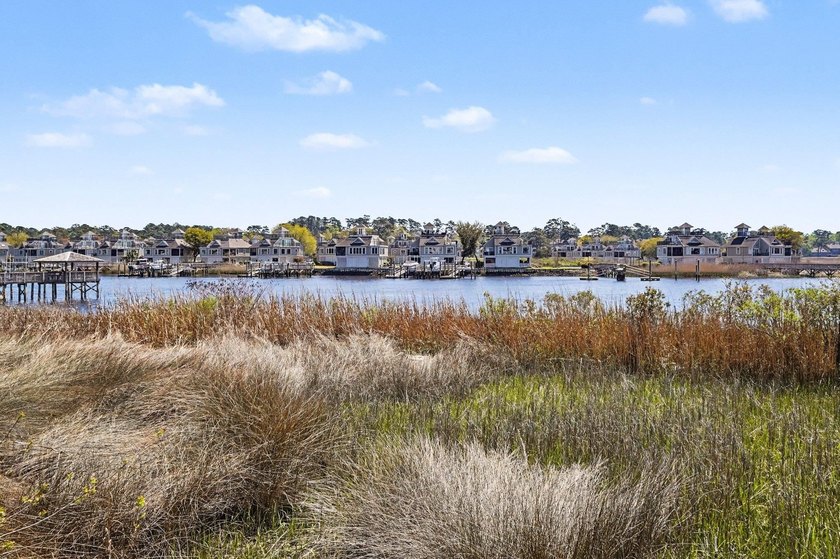 Turn-key 2BR/2BA end unit condo with stunning Intracoastal - photo 39