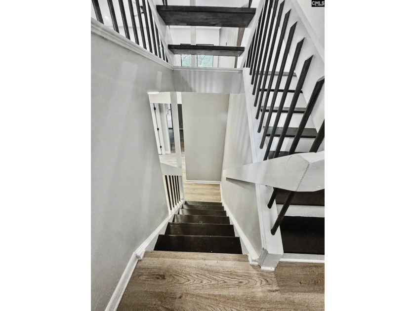 Completely renovated and move-in ready! This spacious 2,538 sq - photo 27
