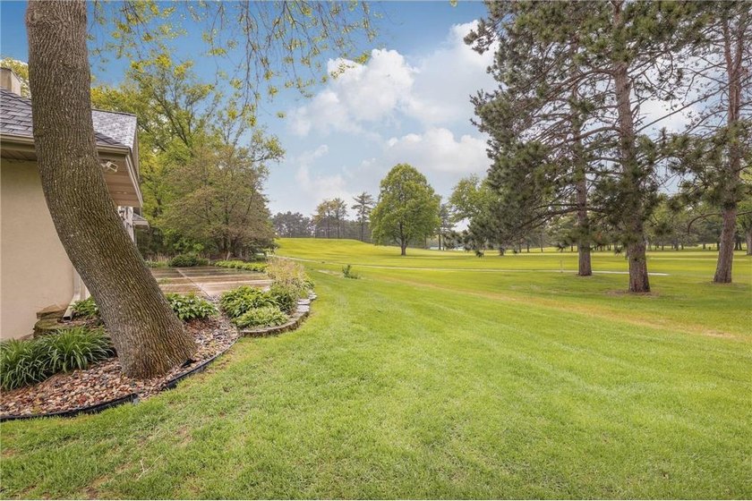 Enjoy your quiet back patio in the best location at the end of - photo 4