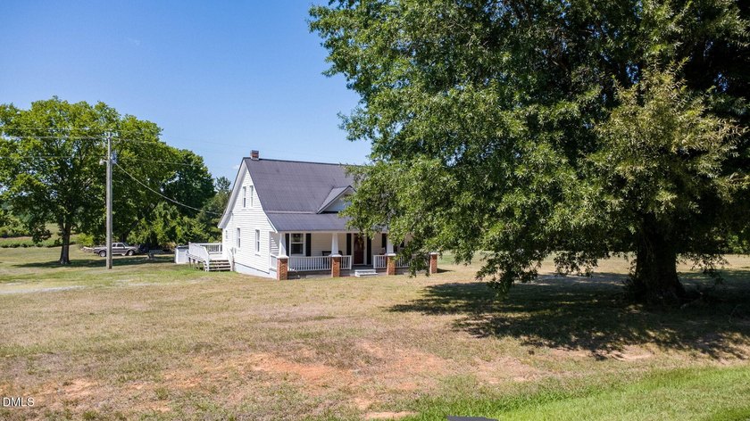 Well-maintained home on 1.8 acres in desirable Oxford area with - photo 3