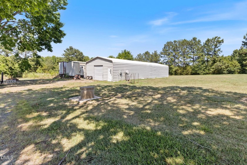 Well-maintained home on 1.8 acres in desirable Oxford area with - photo 8