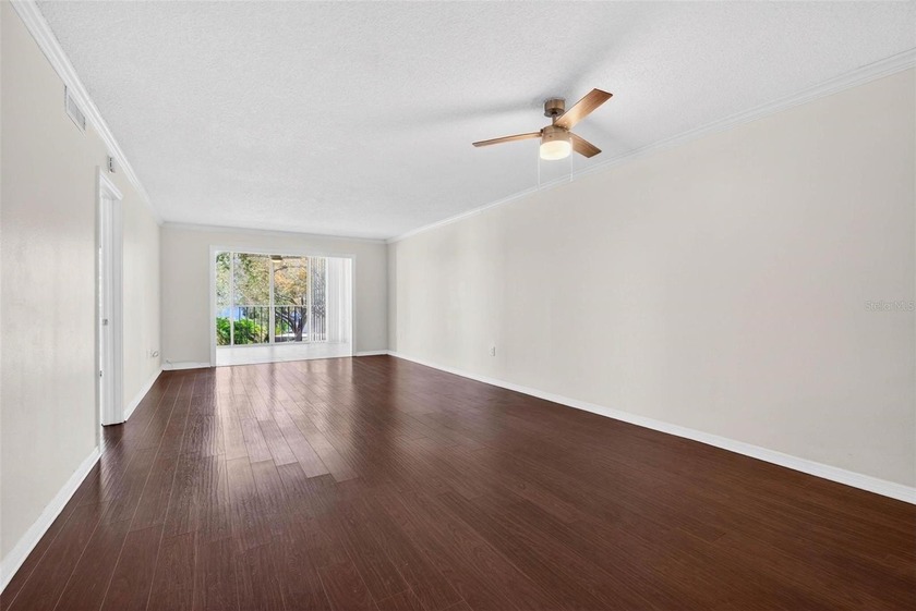 Welcome to easy first-floor living in this bright corner unit - photo 8