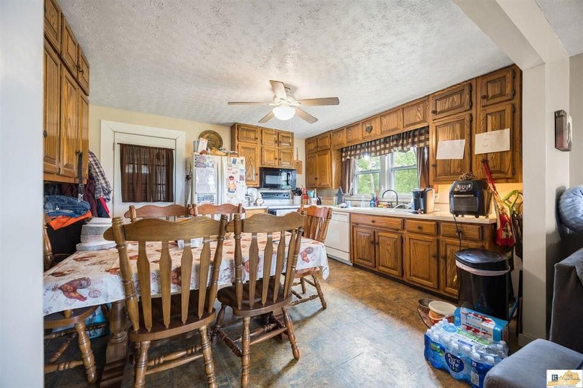 Charming, fully remodeled farmhouse nestled on approximately - photo 18