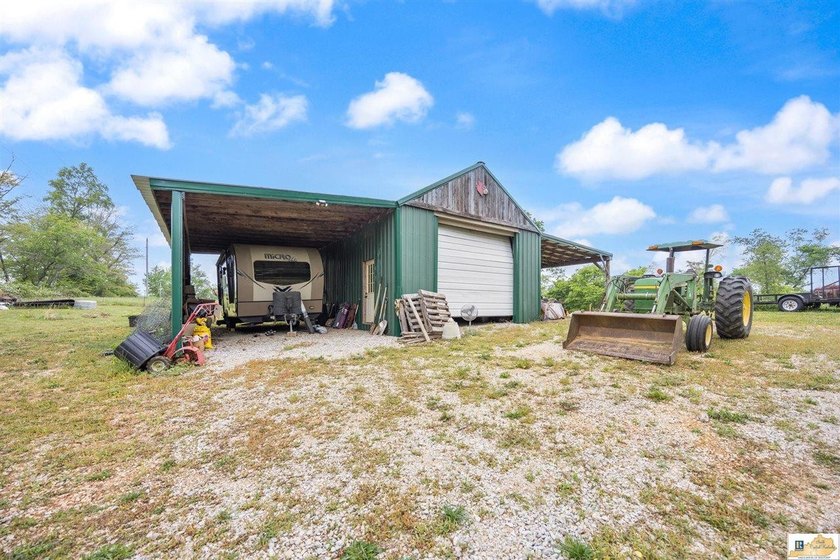 Charming, fully remodeled farmhouse nestled on approximately - photo 27