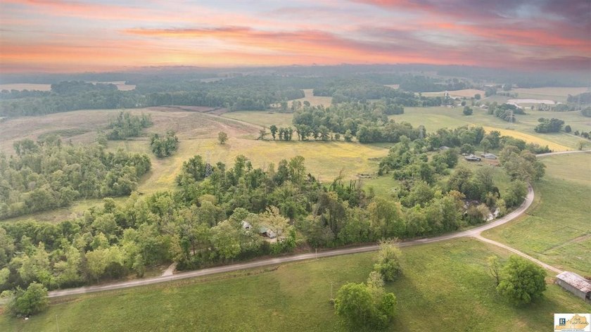 Charming, fully remodeled farmhouse nestled on approximately - photo 34
