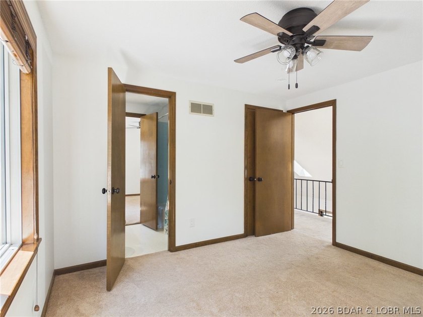***MOTIVATED SELLERS*** Lake living is easy in this beautiful - photo 48