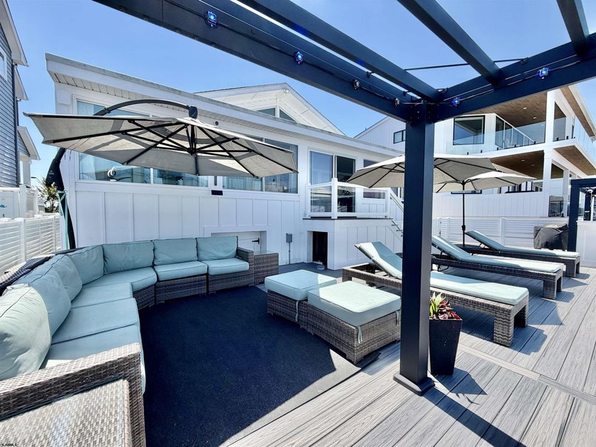Experience the ultimate island lifestyle in your Contemporary - photo 48