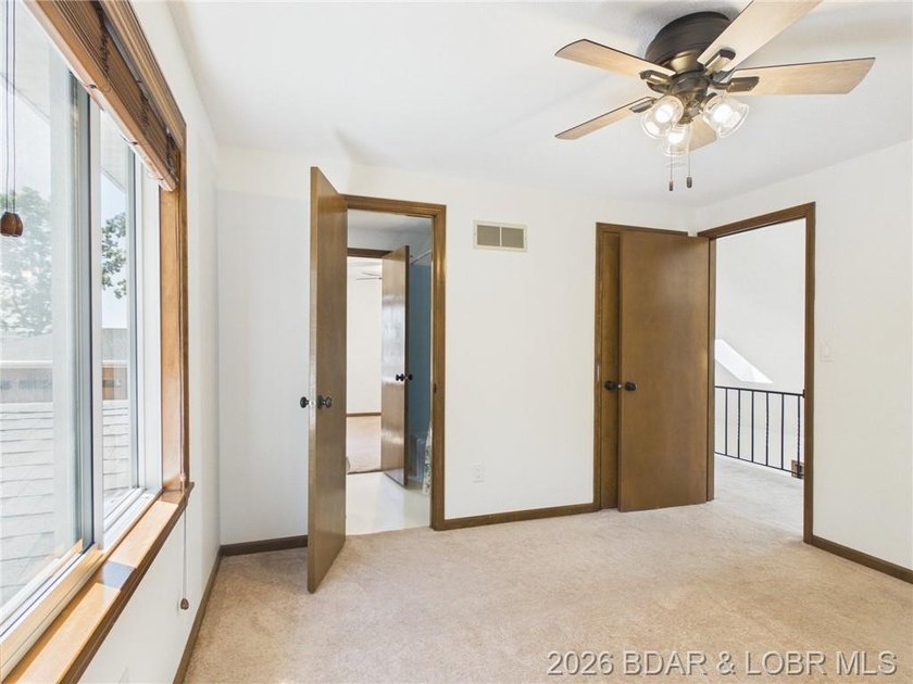 ***MOTIVATED SELLERS*** Lake living is easy in this beautiful - photo 50