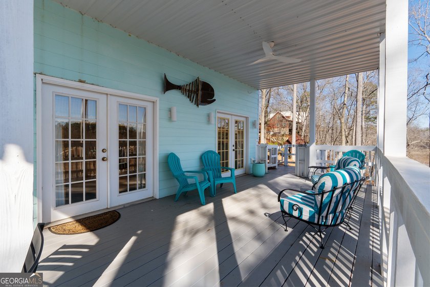 Tucked away in the heart of Lake Wedowee, 967 Wright Way offers - photo 3