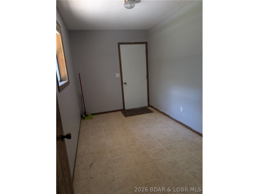 This home is a wonderful one-level gem waiting to be found. It - photo 15