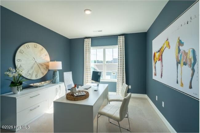Welcome to the Turlington floor plan, bringing effortless - photo 11