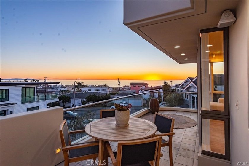 AAA+ North Hermosa furnished rental! Enjoy the quintessential - photo 22