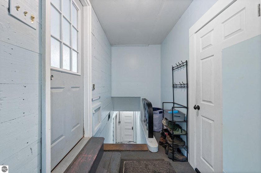 Enjoy the convenience of being just minutes from downtown - photo 29