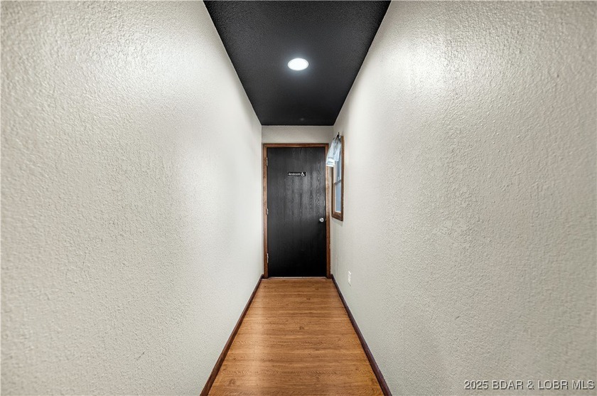 Fully updated commercial property ready for your next venture! - photo 10