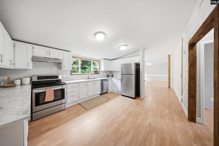 Welcome to 7580 Columbia Highway-where modern updates meet - photo 13